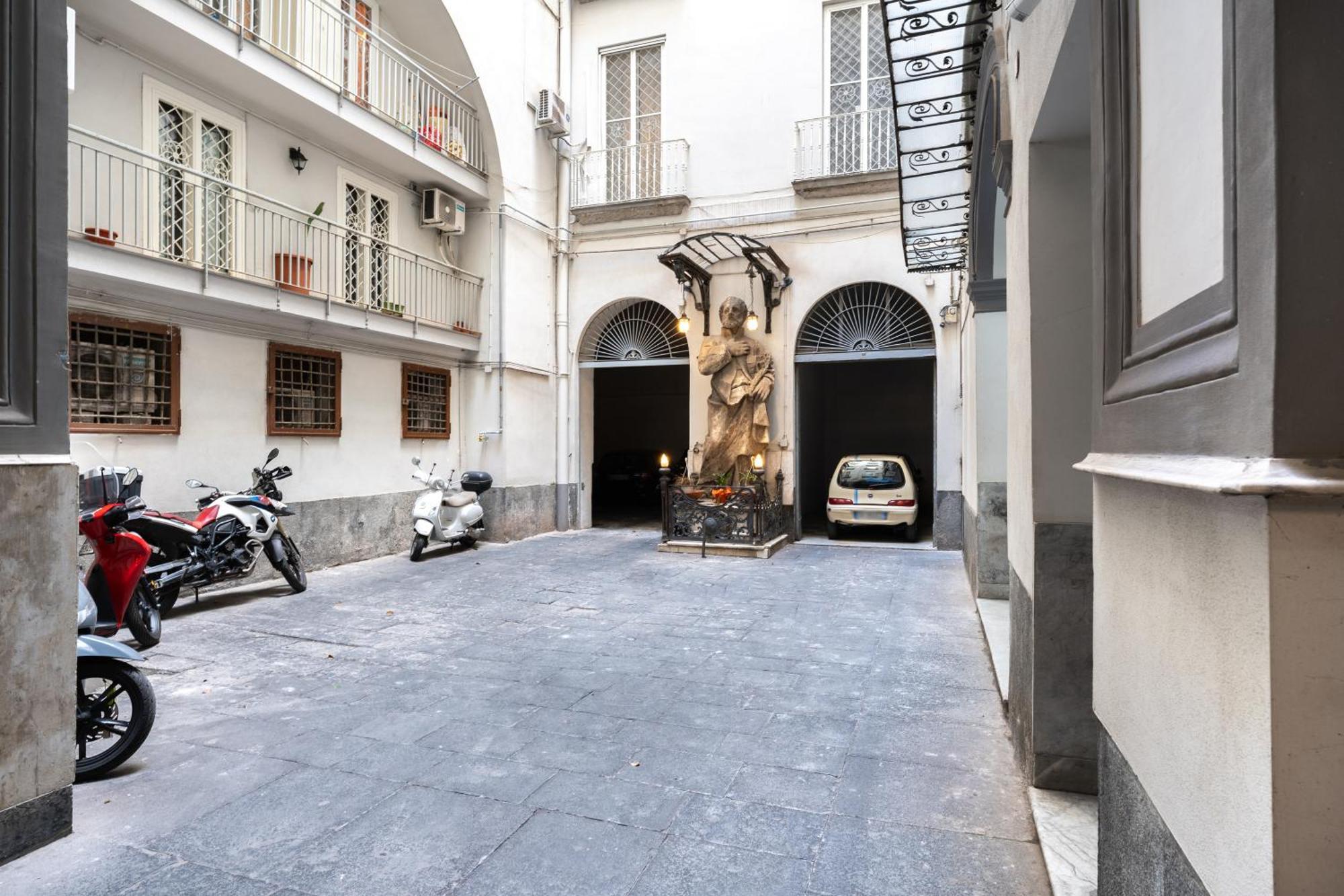 The Prince Residence نابولي المظهر الخارجي الصورة